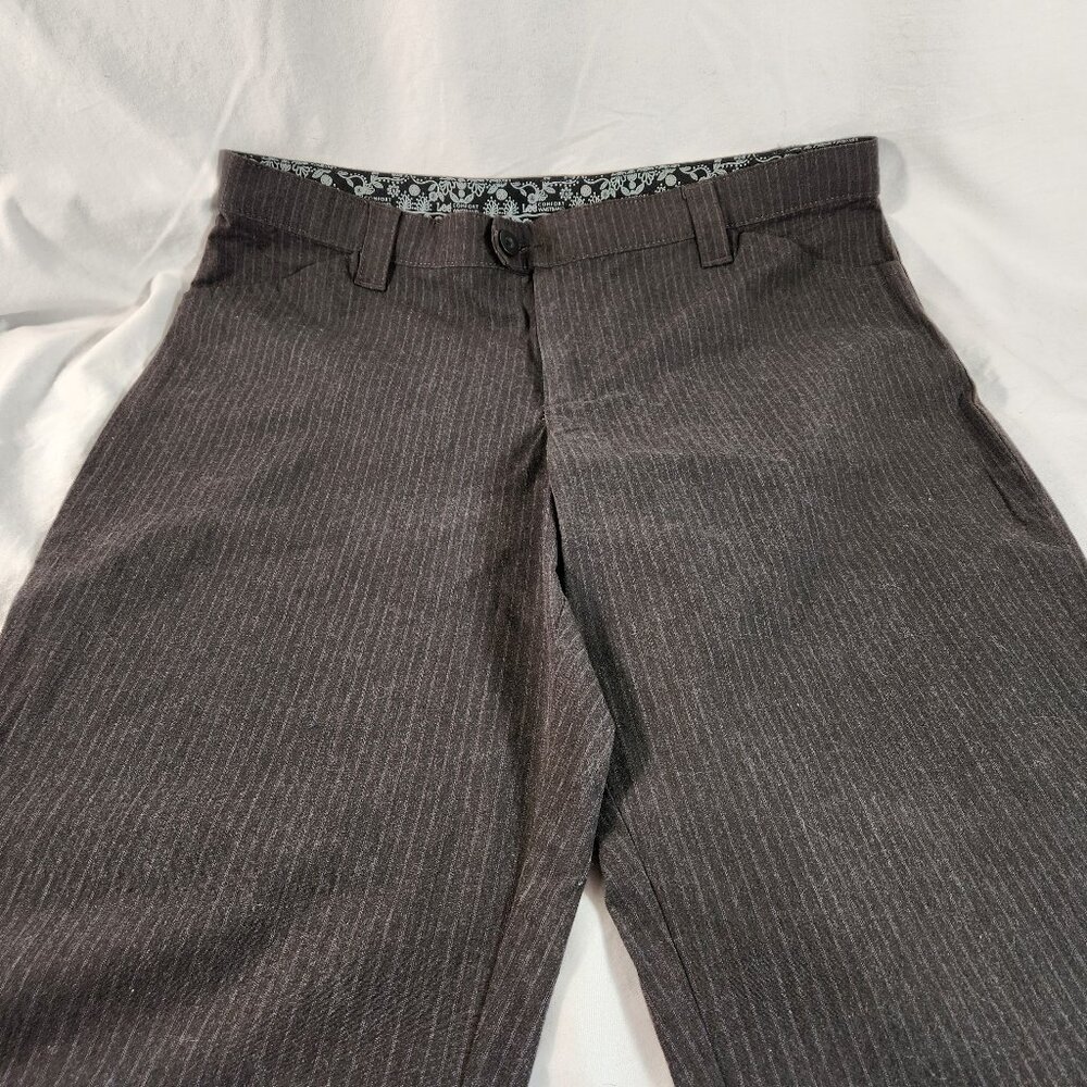 Lee Women's Comfort Waistband Pants Black with Striped 16P Sz Petite 16 Pockets - Picture 1 of 11